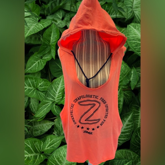 Zumba WeAre XXL Hooded Muscle Tank Top - Picture 2 of 10